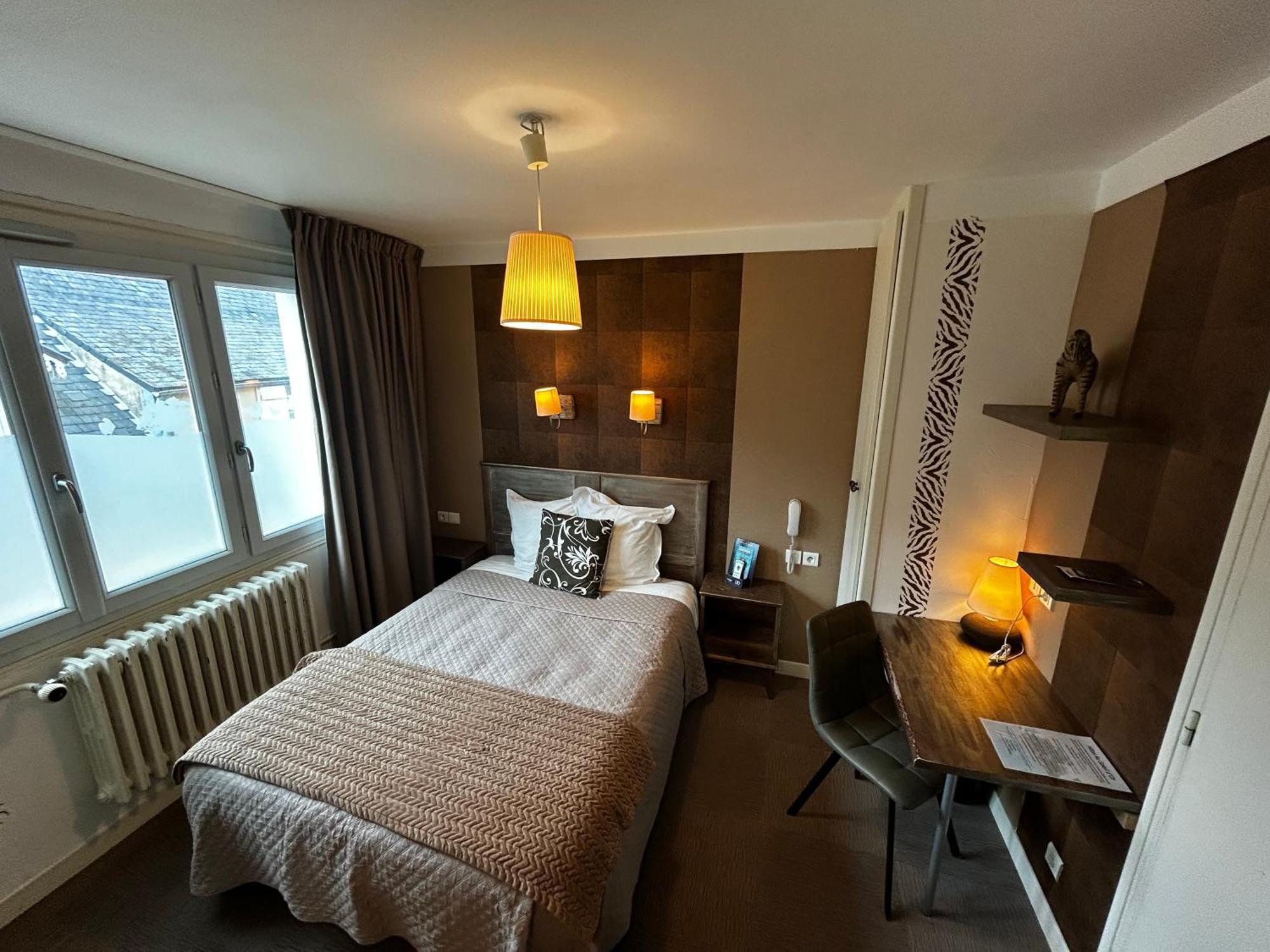 Au Soleil D'or Hotel 2*